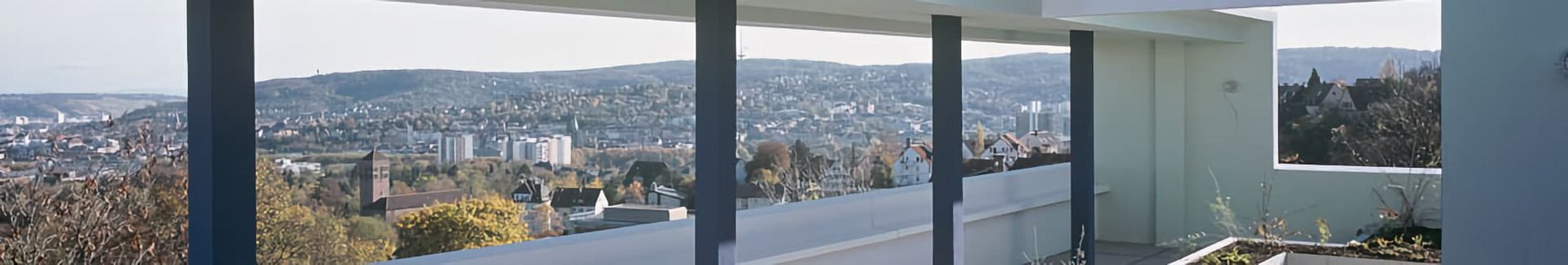 Weißenhofsiedlung: Panoramablick auf Stuttgart von der Dachterrasse des Le-Corbusier-Hauses