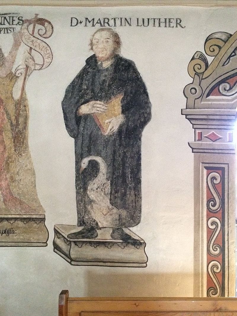 Wandbild „Luther mit dem Schwan” in der evangelischen Kirche von Brettach
